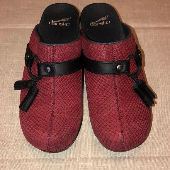 COPY - Dansko Shandi Red Print Snake Tassel Ring 38 - Picture 4 of 8